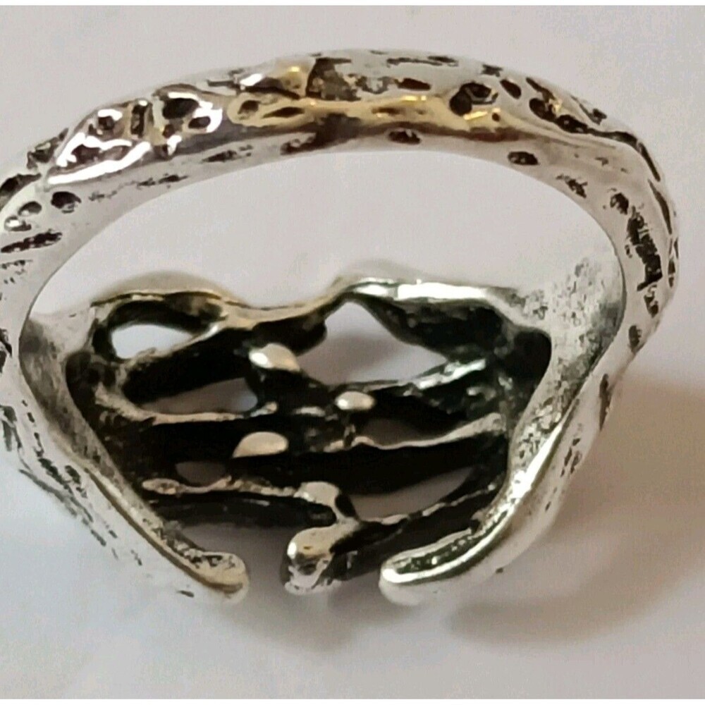 Skeleton Hands Ring Men's 5.5 Inches Alloy - Picture 5 of 5